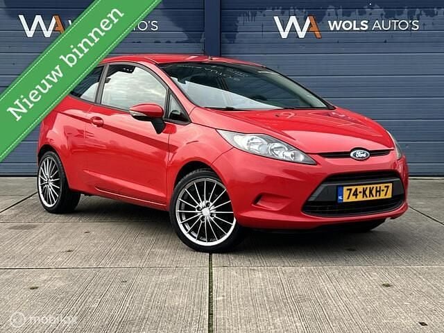 Rood Gebruikt 2010 Ford Fiesta Limited Hatchback | € 3.340 (Goede deal) - Afbeelding 1/4