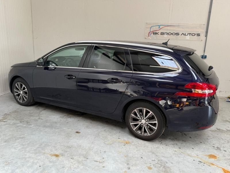 Occasion Peugeot 308 Premium 131 PK (96 kW) 2016 Blauw Stationwagen