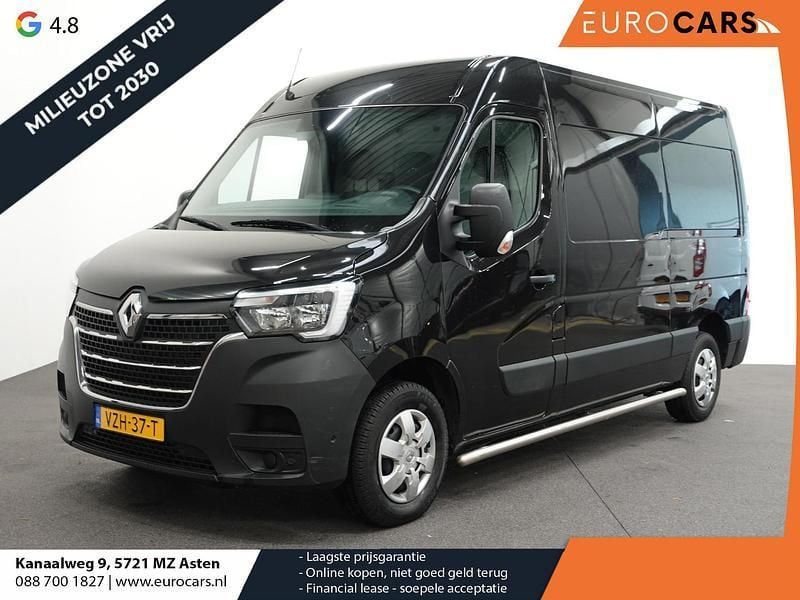 Zwart Gebruikt 2023 Renault Master Van | € 26.790 (Eerlijke prijs) - Afbeelding 1/4