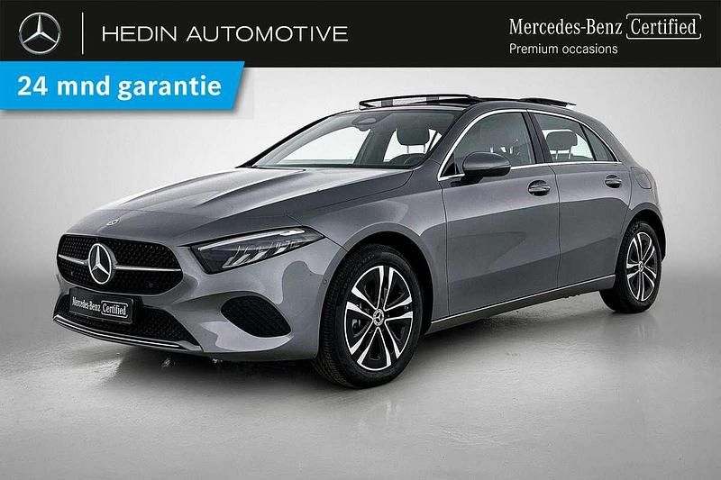 Grijs Gebruikt 2024 Mercedes A250 Advanced Hatchback | € 35.490 (Goede deal) - Afbeelding 1/4