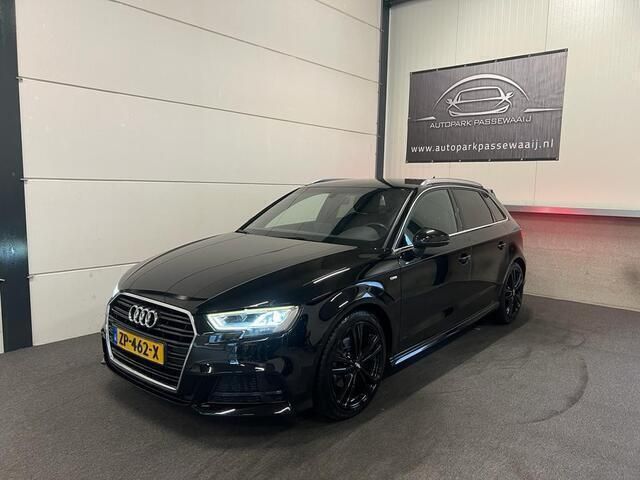 Zwart Gebruikt 2019 Audi A3 Sportback Sport Hatchback | € 22.950 (Duur) - Afbeelding 1/4
