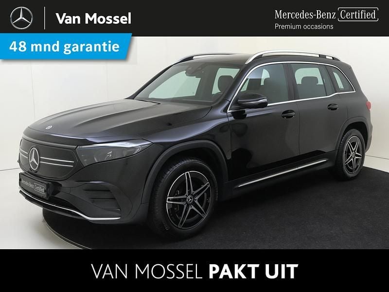 Zwart Gebruikt 2023 Mercedes EQB250 AMG line SUV | € 34.945 (Eerlijke prijs) - Afbeelding 1/4