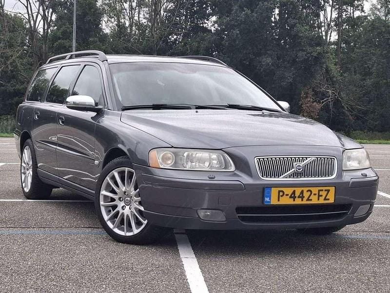 Grijs Gebruikt 2005 Volvo V70 Stationwagen | € 4.750 (Eerlijke prijs) - Afbeelding 1/4