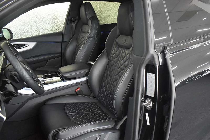Occasion Audi Q8 Competition 489 PK (359 kW) 2025 Zwart (metallic) SUV