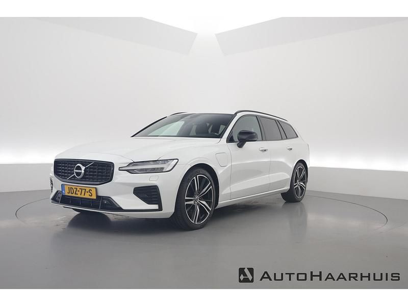 Wit Gebruikt 2022 Volvo V60 Plus Stationwagen | € 28.450 (Super prijs) - Afbeelding 1/3