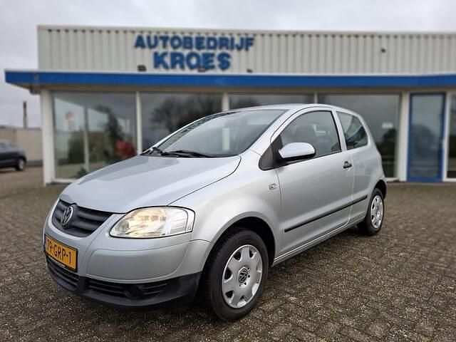 Occasion VW Fox Trendline 54 PK (39 kW) 2008 Grijs Hatchback