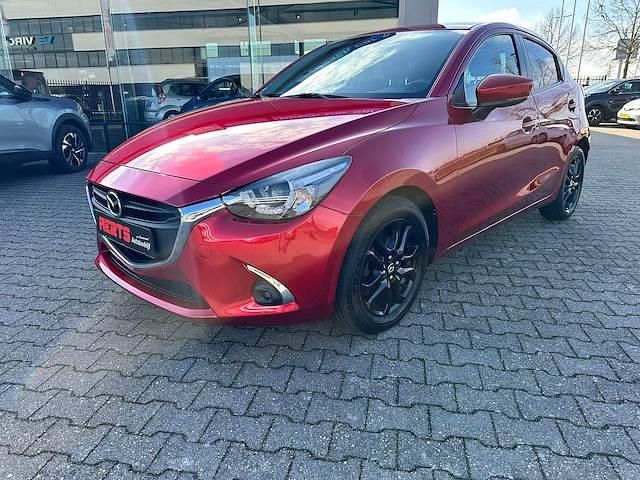 Occasion Mazda 2 2018 Rood (metallic) Hatchback