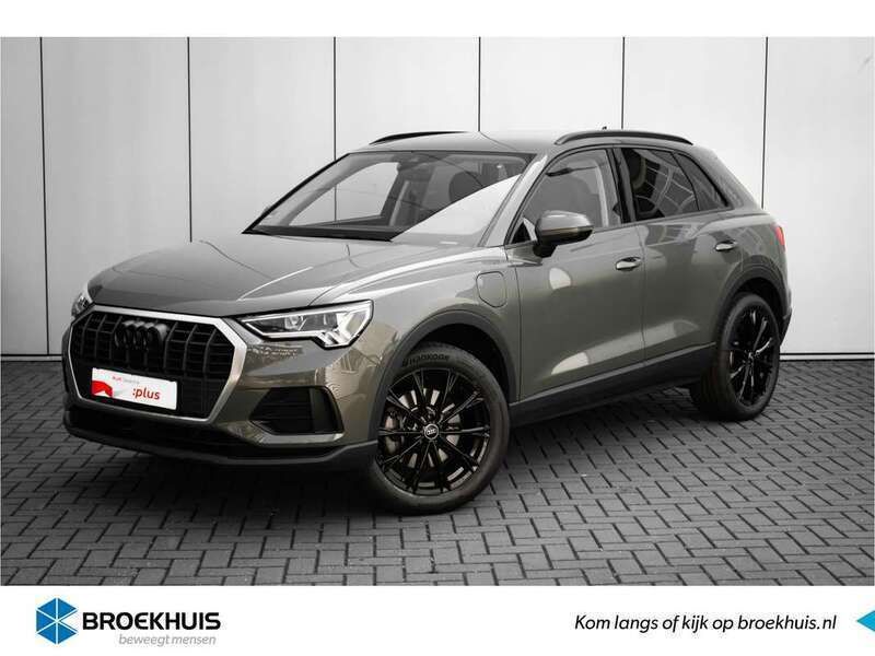Grijs Gebruikt 2023 Audi Q3 Advanced SUV | € 43.745 (Iets duurder) - Afbeelding 1/4