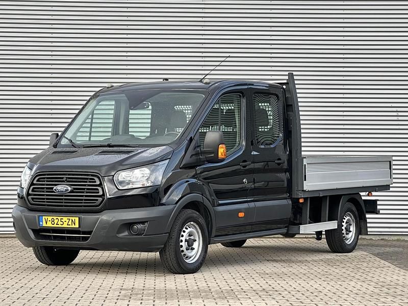 Zwart Gebruikt 2019 Ford Transit Sedan | € 14.950 (Eerlijke prijs) - Afbeelding 1/4