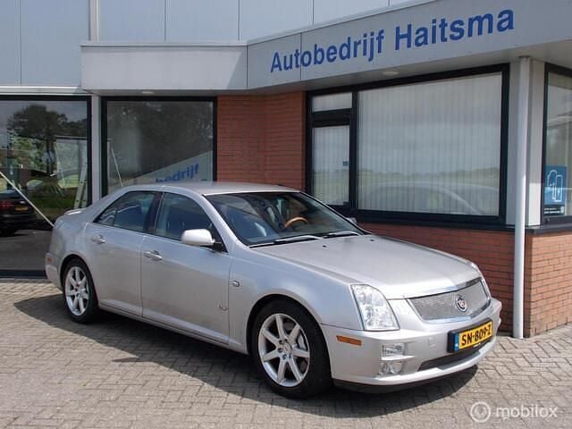 Grijs Gebruikt 2005 Cadillac STS Sedan | € 6.950 - Afbeelding 1/4