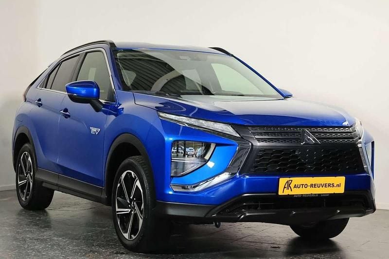 Occasion Mitsubishi Eclipse Cross Intense 188 PK (138 kW) 2022 Blauw (metallic) SUV