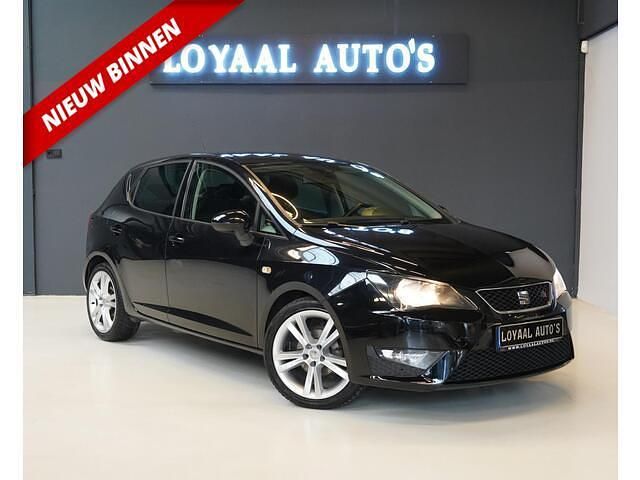 Zwart Gebruikt 2014 Seat Ibiza FR Hatchback | € 8.000 (Iets duurder) - Afbeelding 1/4