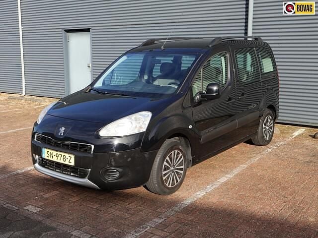 Occasion Peugeot Partner Tepee Access 98 PK (72 kW) 2014 Zwart MPV