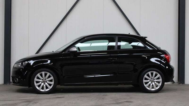 Occasion Audi A1 Attraction 86 PK (63 kW) 2011 Zwart Hatchback