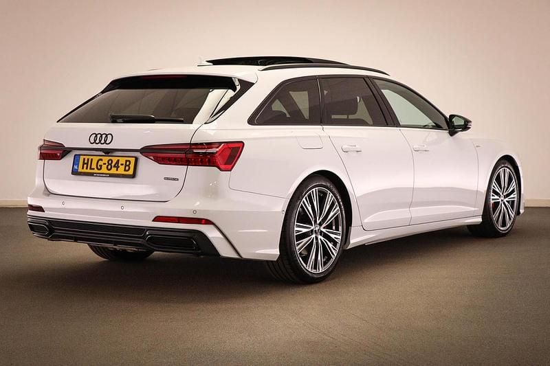 Occasion Audi A6 Competition 2022 Wit Stationwagen