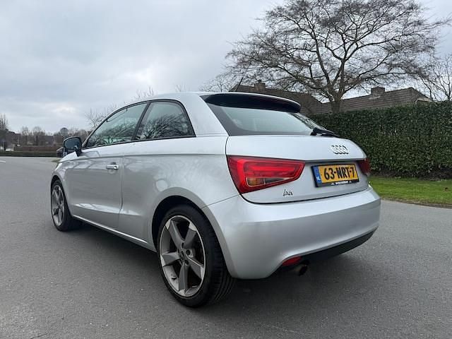 Occasion Audi A1 Attraction 86 PK (63 kW) 2010 Grijs Hatchback