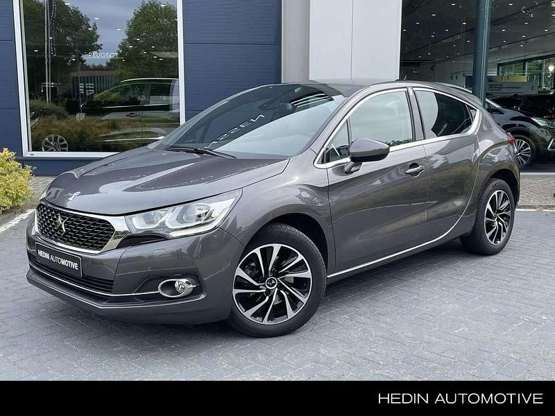Grijs Gebruikt 2017 DS Automobiles DS4 Business Hatchback | € 13.495 (Super prijs) - Afbeelding 1/3