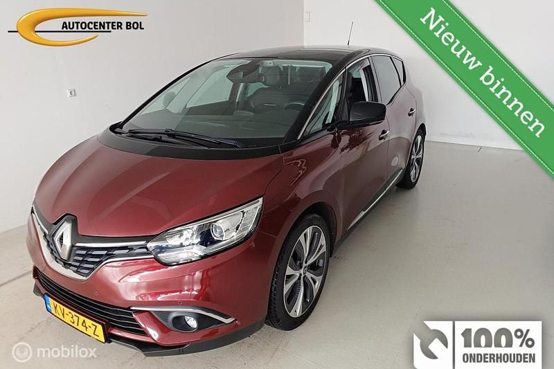 Rood Occasion 2017 Renault Scénic IV Intens MPV | € 11.850 (Eerlijke prijs) - Afbeelding 1/4