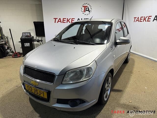 Grijs Occasion 2009 Chevrolet Aveo Hatchback | € 1.750 (Eerlijke prijs) - Afbeelding 1/4