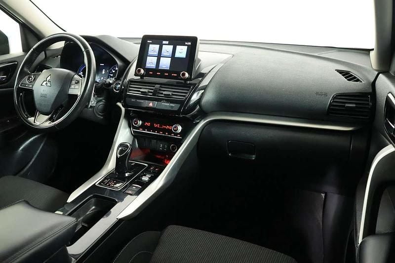 Occasion Mitsubishi Eclipse Cross Intense 188 PK (138 kW) 2022 Blauw (metallic) SUV