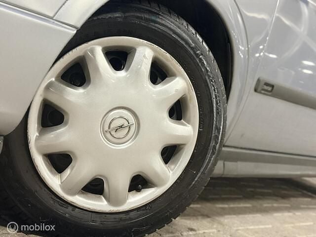 Occasion Opel Astra Comfort 101 PK (74 kW) 2001 Grijs Hatchback