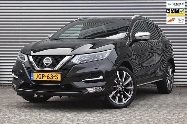 Zwart Gebruikt 2020 Nissan Qashqai Tekna+ SUV | € 17.950 (Goede deal) - Afbeelding 1/3
