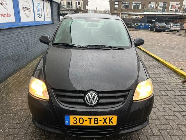 Occasion VW Fox Trendline 54 PK (39 kW) 2006 Zwart (metallic) Hatchback
