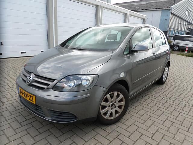 Grijs Gebruikt 2005 VW Golf Plus Comfortline MPV | € 2.749 (Iets duurder) - Afbeelding 1/4