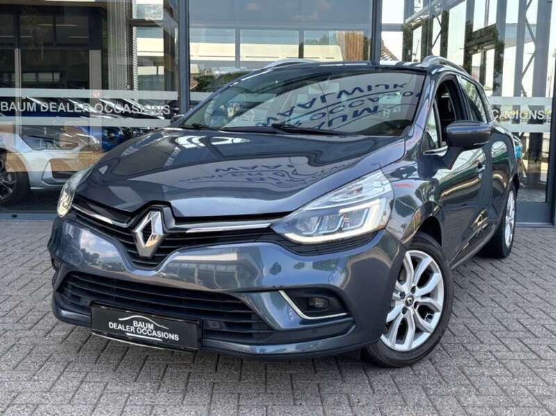 Grijs Gebruikt 2019 Renault Clio GrandTour Intens Stationwagen | € 8.999 (Goede deal) - Afbeelding 1/4