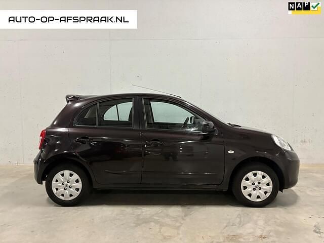 Paars Occasion 2011 Nissan Micra Acenta Hatchback | € 5.645 (Eerlijke prijs) - Afbeelding 1/4