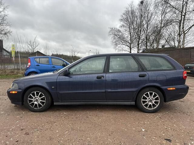 Occasion Volvo V40 122 PK (89 kW) 2003 Blauw Stationwagen