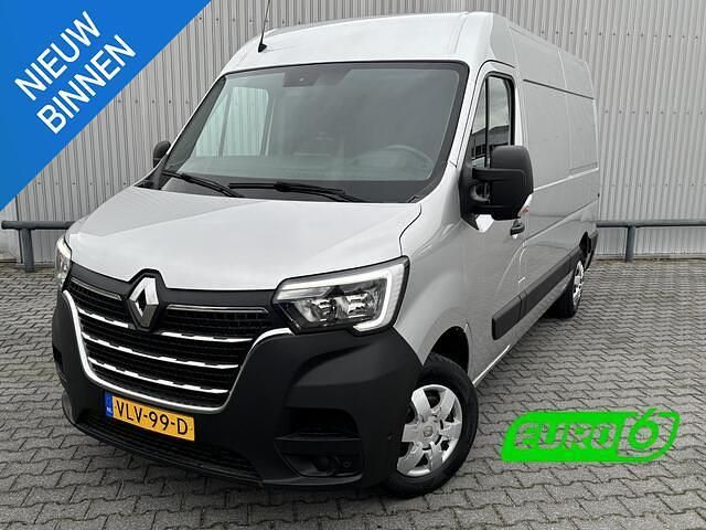Grijs Gebruikt 2021 Renault Master Van | € 19.400 (Eerlijke prijs) - Afbeelding 1/4