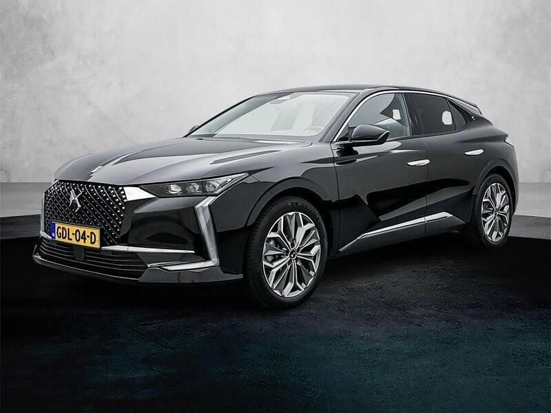 Zwart Gebruikt 2024 DS Automobiles DS4 Bastille Hatchback | € 31.895 (Duur) - Afbeelding 1/2