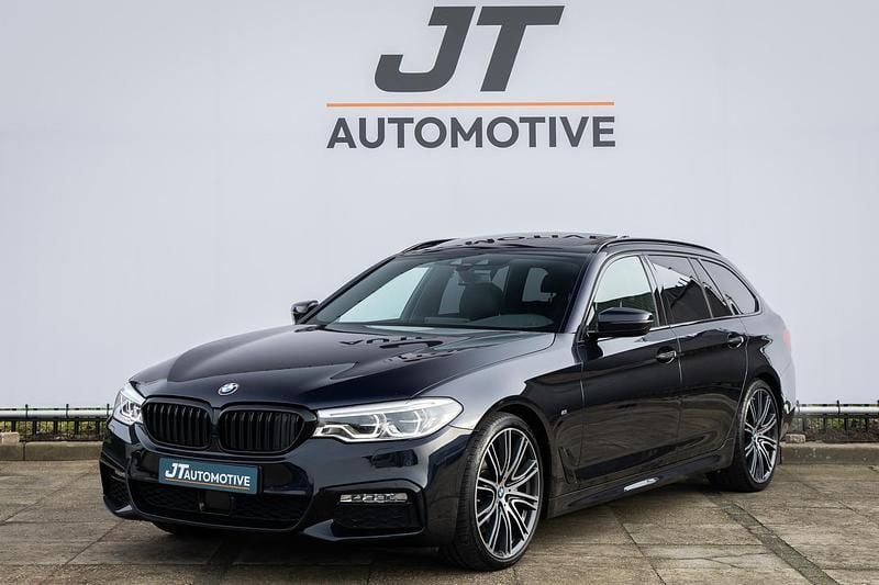 Zwart Occasion 2018 BMW 530 Executive Stationwagen | € 27.950 (Iets duurder) - Afbeelding 1/4