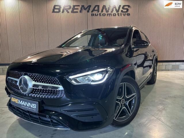 Zwart Gebruikt 2020 Mercedes GLA250 AMG line SUV | € 37.650 (Goede deal) - Afbeelding 1/4