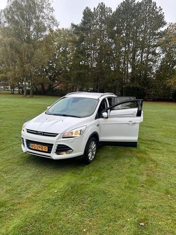 Gebruikt 2015 Ford Kuga SUV | € 8.450 (Goede deal) - Afbeelding 1/4