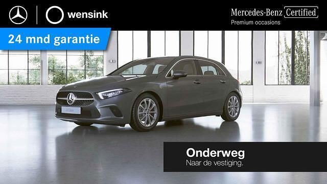Grijs Gebruikt 2021 Mercedes A180 Business Hatchback | € 24.850 (Super prijs) - Afbeelding 1/4