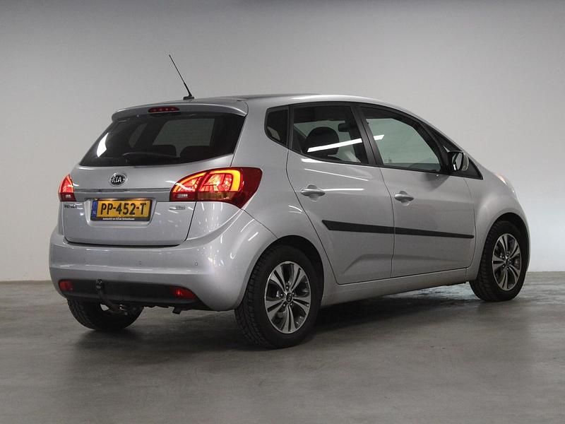 Occasion Kia Venga 90 PK (66 kW) 2017 Grijs Hatchback