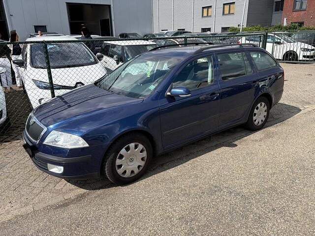 Blauw Gebruikt 2008 Skoda Octavia Ambiente Stationwagen | € 650 (Super prijs) - Afbeelding 1/4