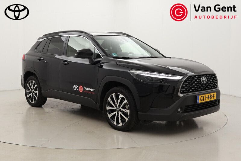 Zwart Gebruikt 2025 Toyota Corolla Cross Style SUV | € 42.499 (Duur) - Afbeelding 1/4