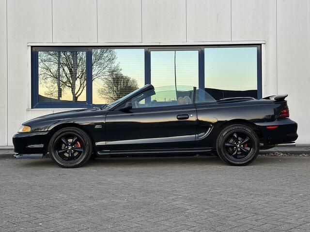 Occasion Ford Mustang Convertible 218 PK (160 kW) 1996 Zwart Cabriolet