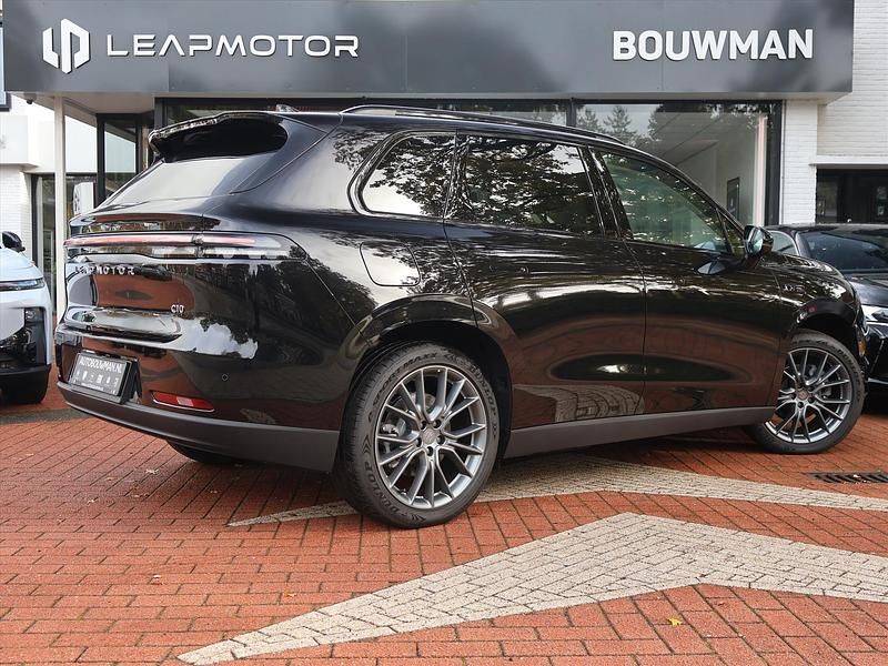 Nieuw Leapmotor C10 2025 Zwart SUV