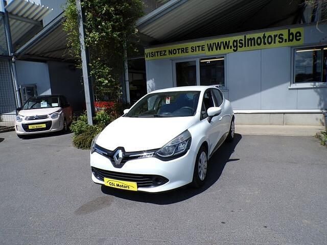 Wit Gebruikt 2015 Renault Clio Coupé | € 7.495 - Afbeelding 1/4