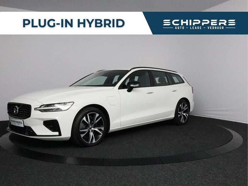 Wit Occasion 2021 Volvo V60 R-Design Stationwagen | € 29.900 (Super prijs) - Afbeelding 1/4