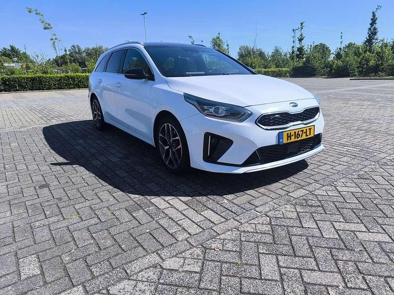 Wit Gebruikt 2020 Kia Ceed GT-Line Stationwagen | € 12.500 - Afbeelding 1/4