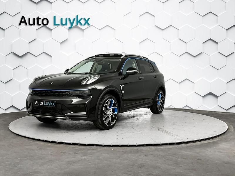 Zwart Gebruikt 2022 Lynk & Co 01 SUV | € 22.940 (Eerlijke prijs) - Afbeelding 1/4