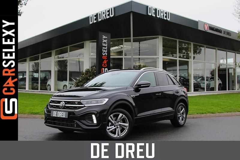 Zwart Occasion 2025 VW T-Roc R-line SUV | € 37.495 (Iets duurder) - Afbeelding 1/4