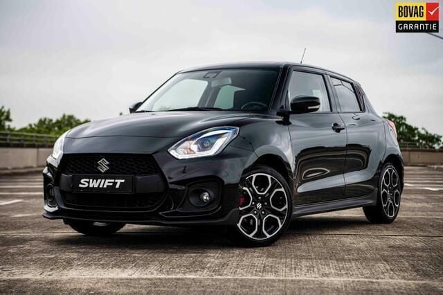 Zwart Gebruikt 2021 Suzuki Swift Sport Hatchback | € 18.935 (Eerlijke prijs) - Afbeelding 1/4