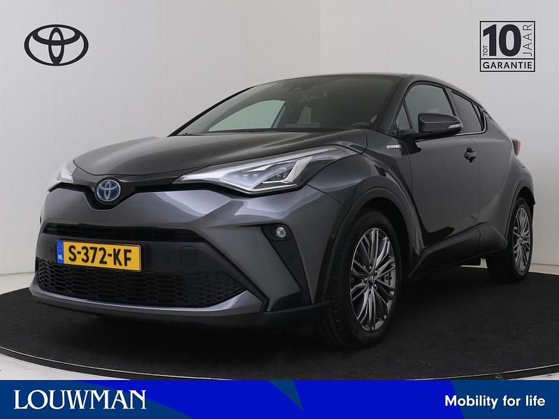 Grijs Occasion 2022 Toyota C-HR Executive SUV | € 25.950 (Eerlijke prijs) - Afbeelding 1/4