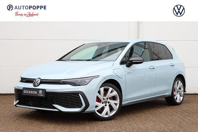 Hatchback Gebruikt 2024 VW Golf VIII GTE Hatchback | € 39.950 (Goede deal) - Afbeelding 1/4